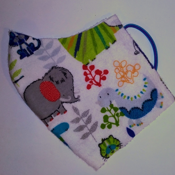 Child's kitty princess theme facemask - Picture 3 of 5